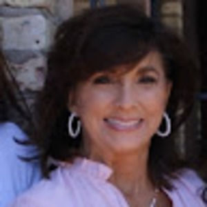 Meet your Posher, Raye